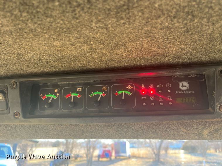 image for item HP9430 John Deere 270  skid steer loader