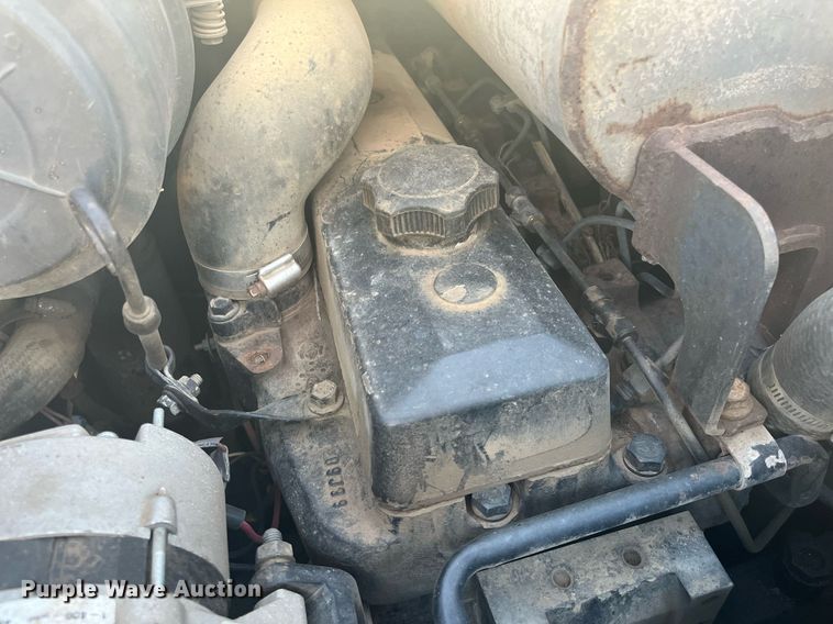 image for item HP9430 John Deere 270  skid steer loader