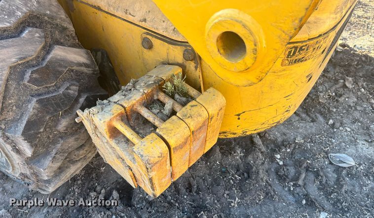 image for item HP9430 John Deere 270  skid steer loader