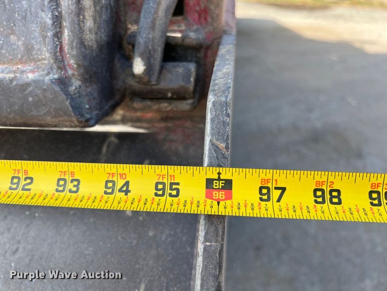 image for item HX9971 2005 Kenworth T800  dump truck