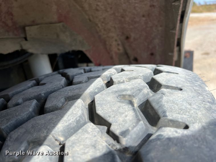 image for item HX9971 2005 Kenworth T800  dump truck