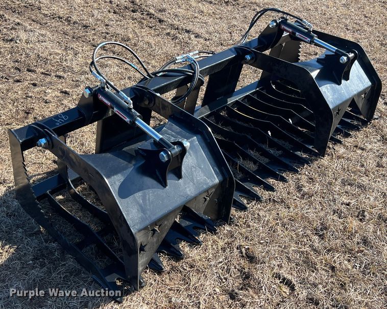 image for item ID9423 84" W skid steer grapple bucket