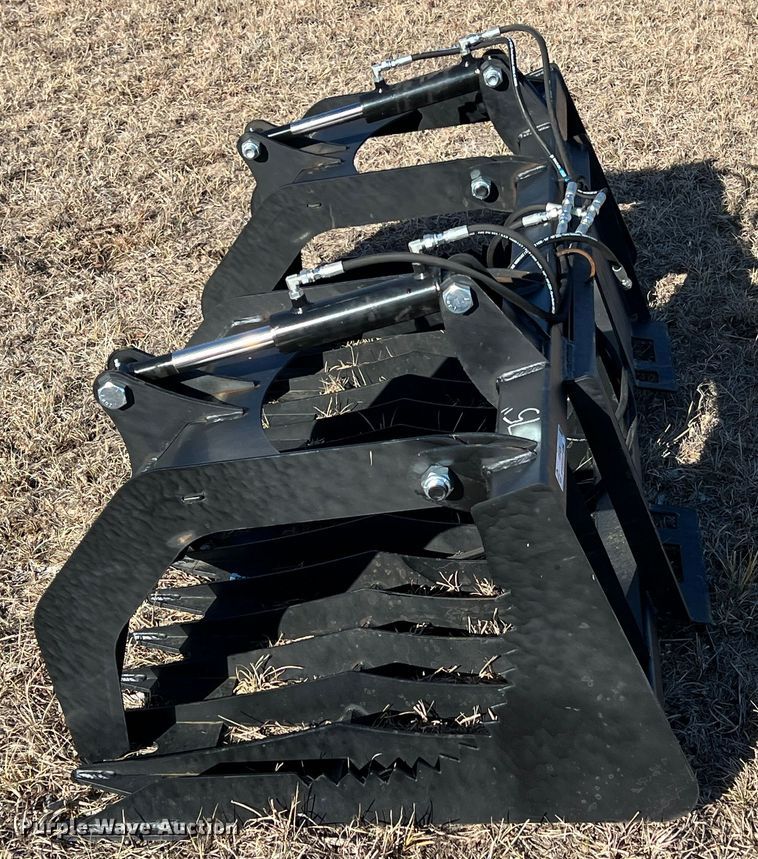 image for item ID9426 75" W skid steer grapple bucket