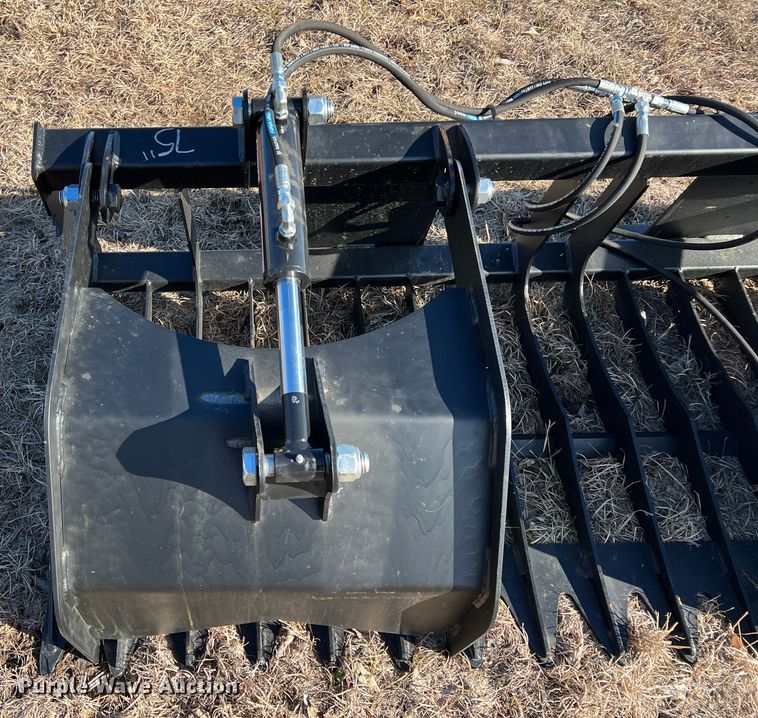 image for item ID9426 75" W skid steer grapple bucket