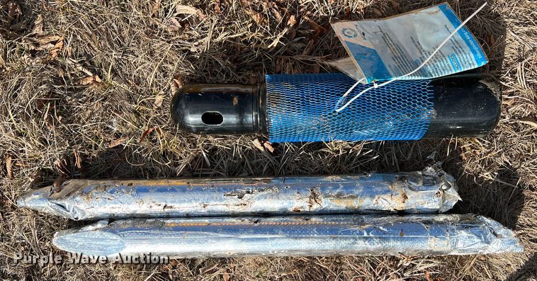 image for item ID9437 Agrotk 680  skid steer breaker