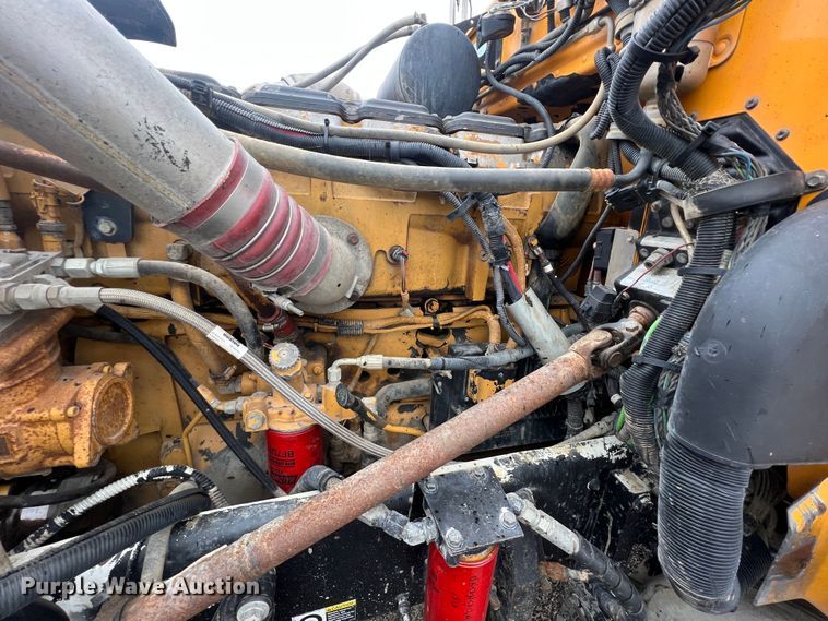 image for item ID9459 2007 Peterbilt 379  dump truck