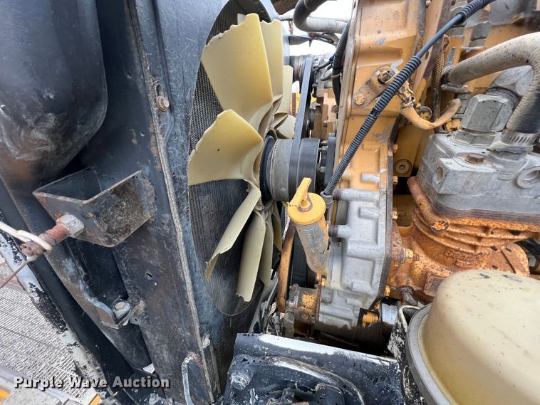 image for item ID9459 2007 Peterbilt 379  dump truck