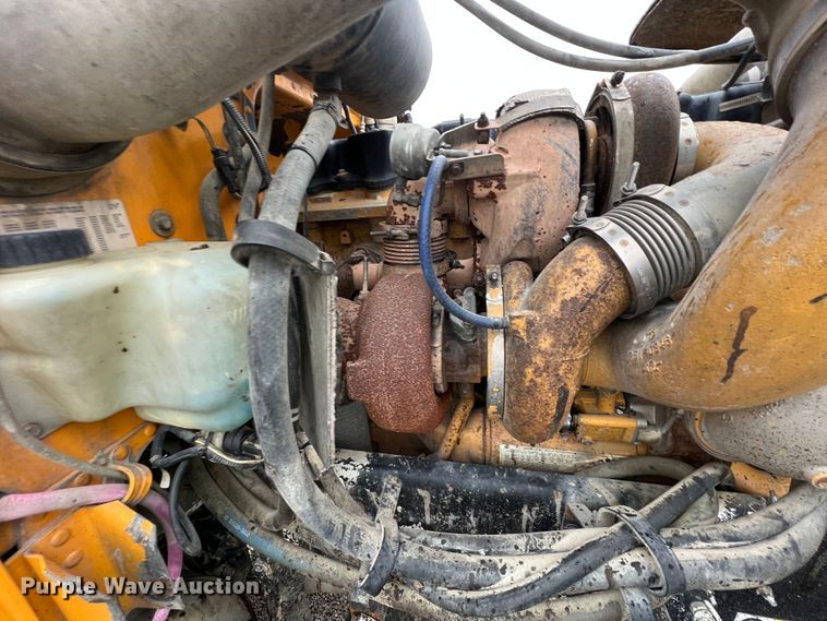 image for item ID9459 2007 Peterbilt 379  dump truck