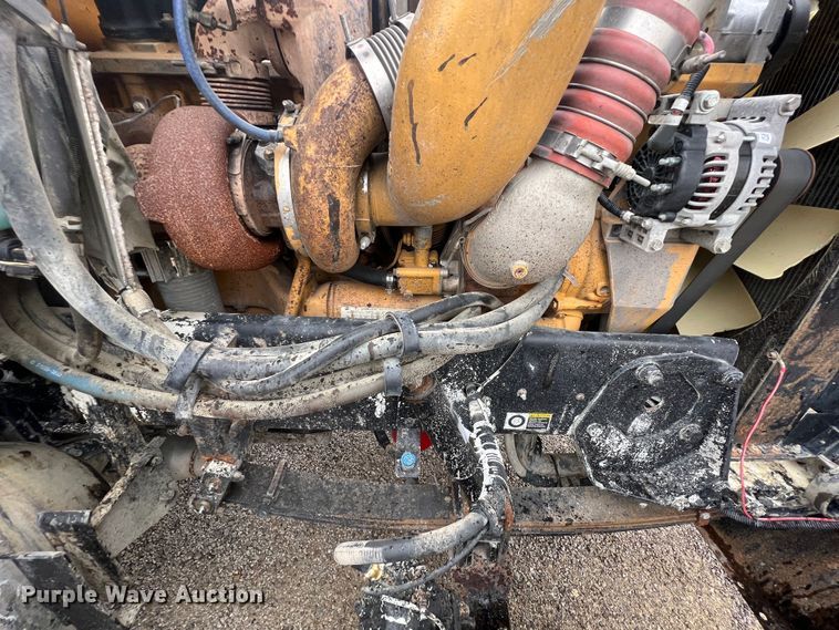 image for item ID9459 2007 Peterbilt 379  dump truck