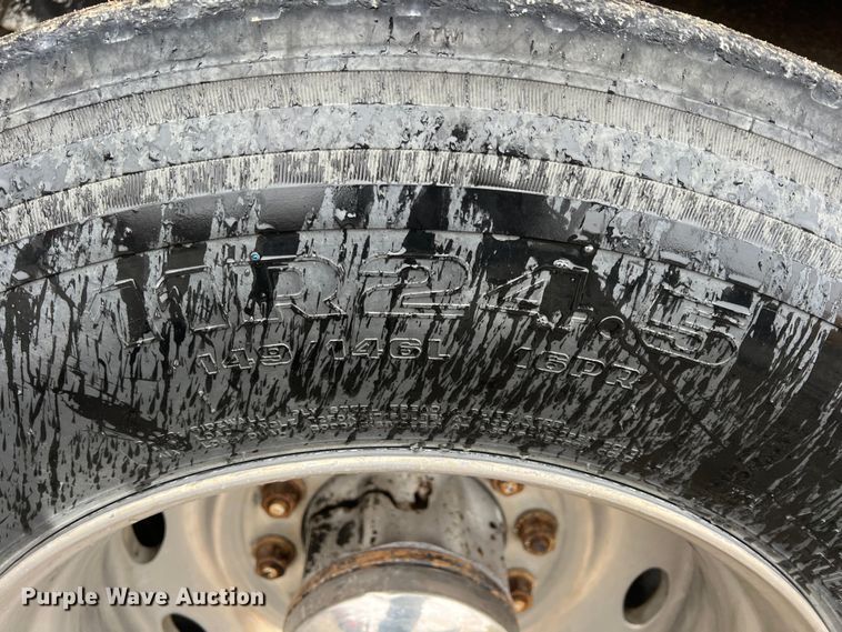 image for item ID9459 2007 Peterbilt 379  dump truck