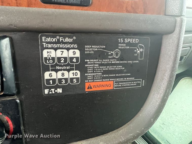 image for item ID9460 2007 Peterbilt 379  dump truck