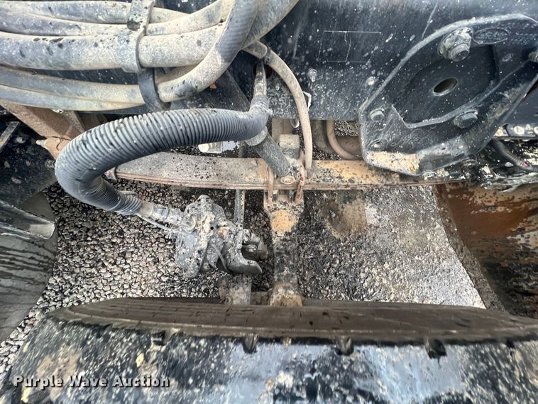 image for item ID9460 2007 Peterbilt 379  dump truck