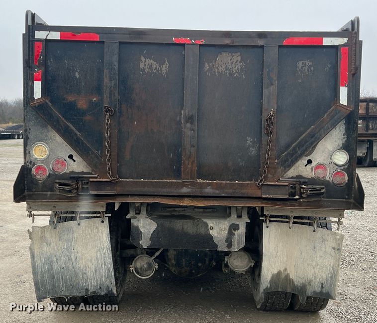 image for item ID9461 1996 International 2554  dump truck