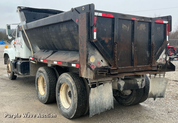 image for item ID9461 1996 International 2554  dump truck