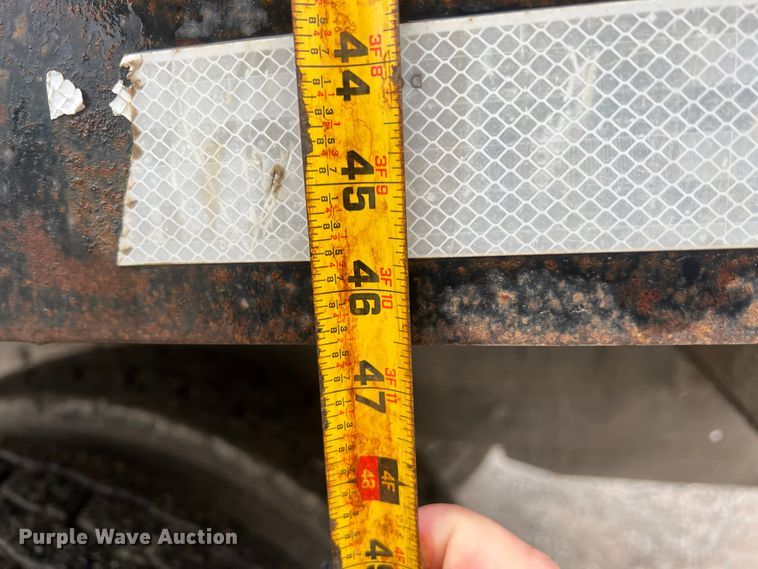 image for item ID9461 1996 International 2554  dump truck