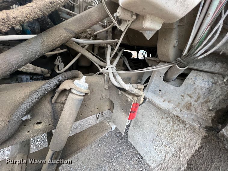 image for item ID9461 1996 International 2554  dump truck