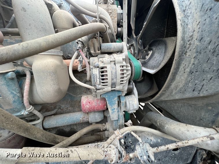 image for item ID9461 1996 International 2554  dump truck