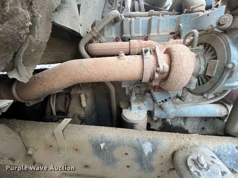 image for item ID9461 1996 International 2554  dump truck