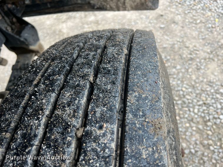 image for item ID9461 1996 International 2554  dump truck