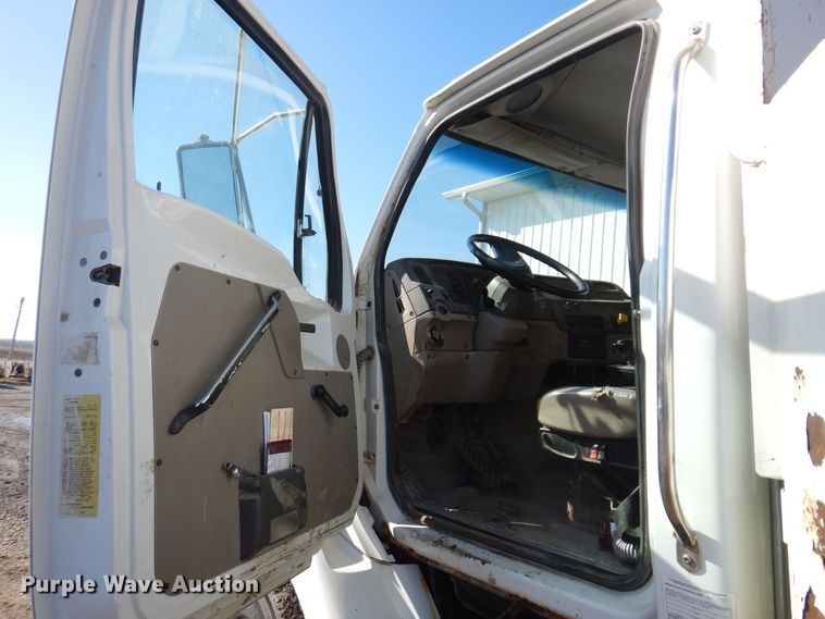 image for item IO9406 2002 Sterling L8500  dump truck