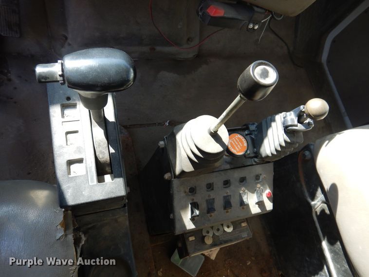 image for item IO9406 2002 Sterling L8500  dump truck