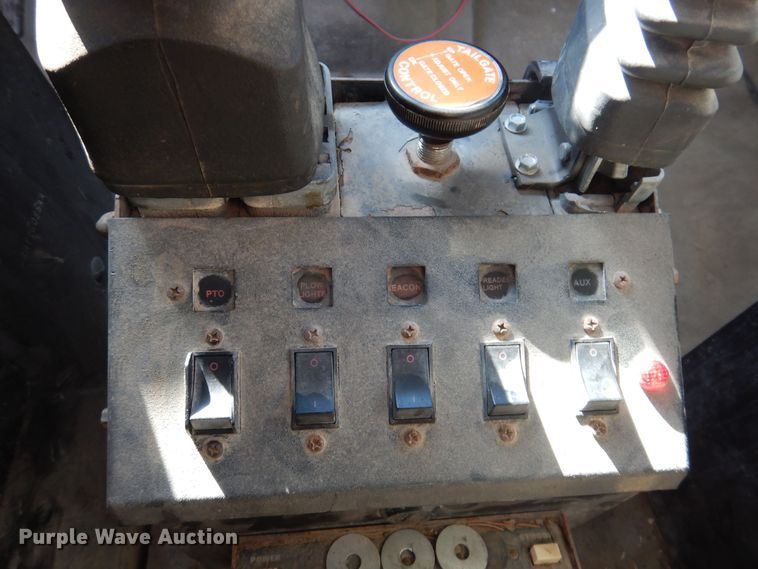 image for item IO9406 2002 Sterling L8500  dump truck