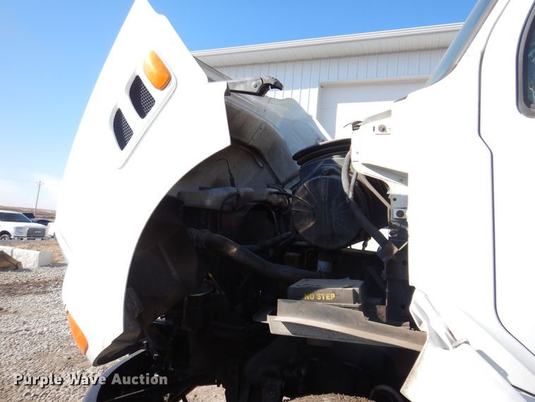 image for item IO9406 2002 Sterling L8500  dump truck