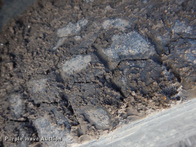 image for item IO9406 2002 Sterling L8500  dump truck