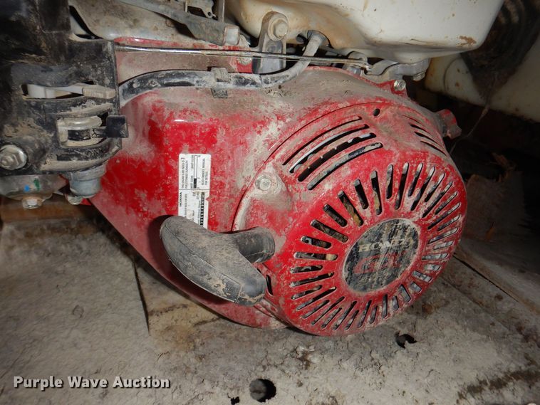 image for item IO9407 1994 International 9200  box truck