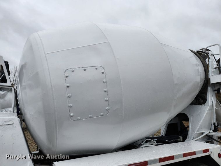 image for item JB9601 2000 Sterling L9500  ready mix truck