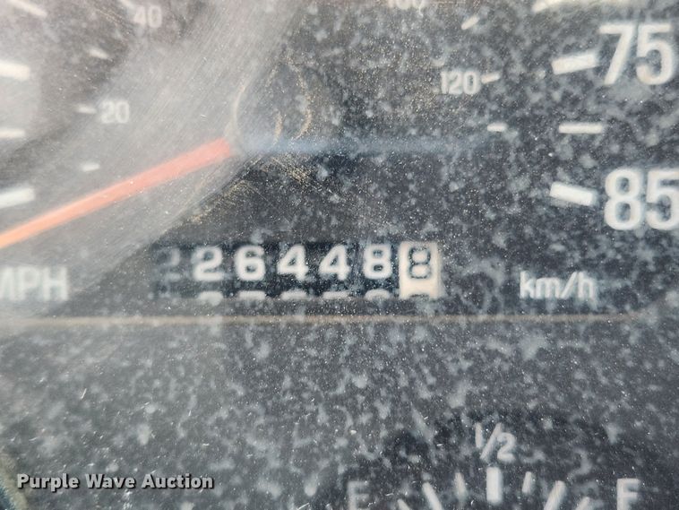 image for item JB9601 2000 Sterling L9500  ready mix truck