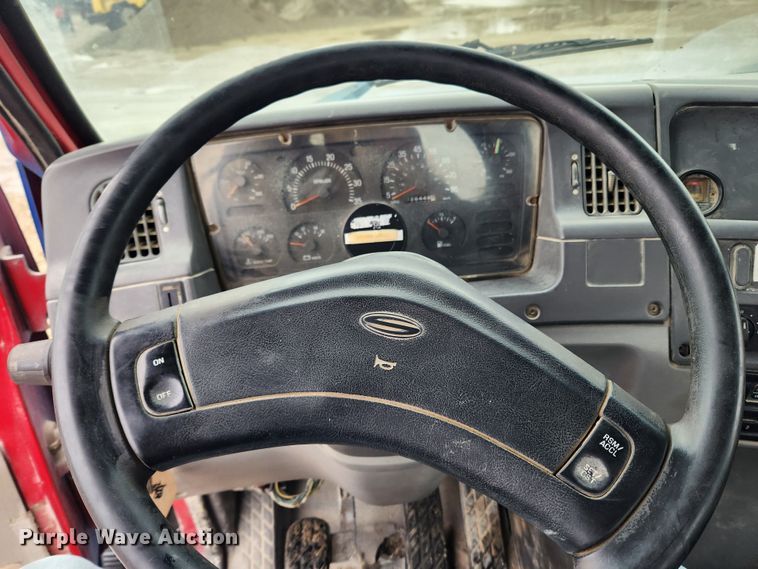 image for item JB9601 2000 Sterling L9500  ready mix truck