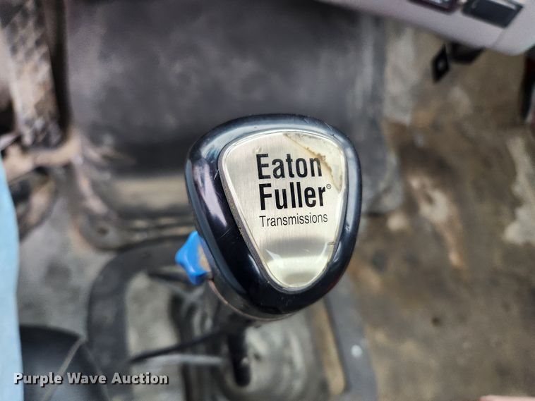 image for item JB9601 2000 Sterling L9500  ready mix truck