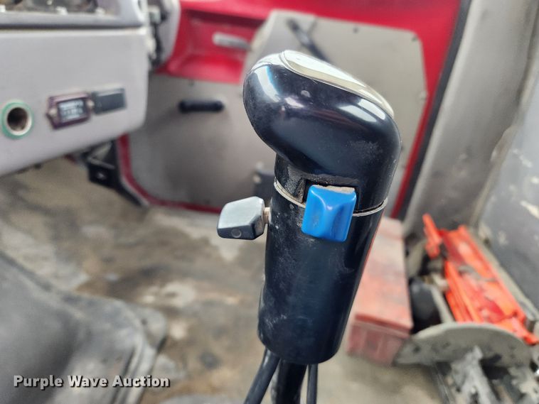 image for item JB9601 2000 Sterling L9500  ready mix truck