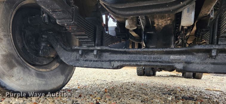 image for item JB9601 2000 Sterling L9500  ready mix truck