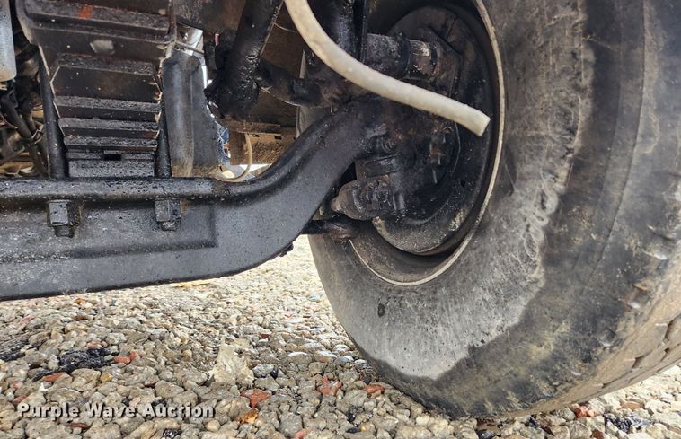 image for item JB9601 2000 Sterling L9500  ready mix truck