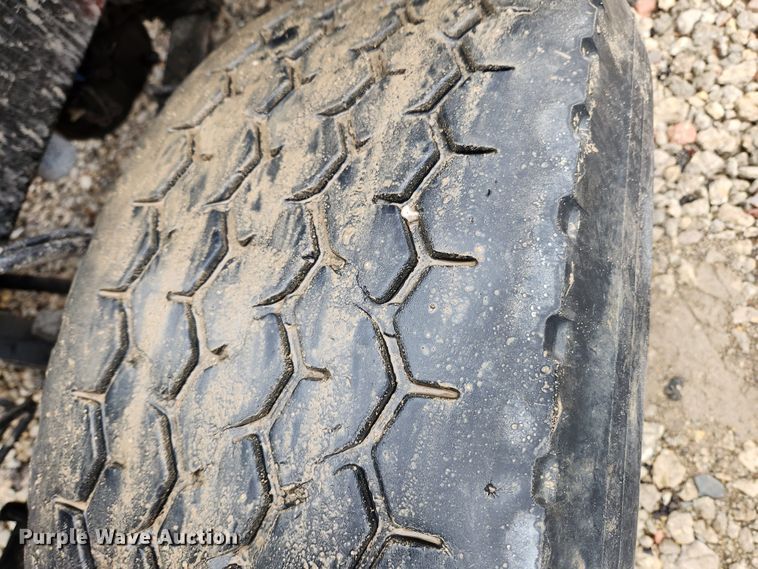 image for item JB9601 2000 Sterling L9500  ready mix truck