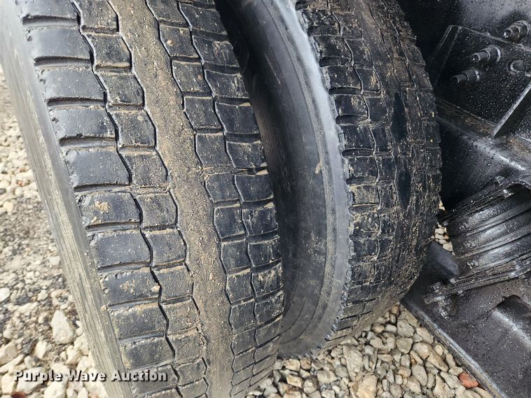 image for item JB9601 2000 Sterling L9500  ready mix truck