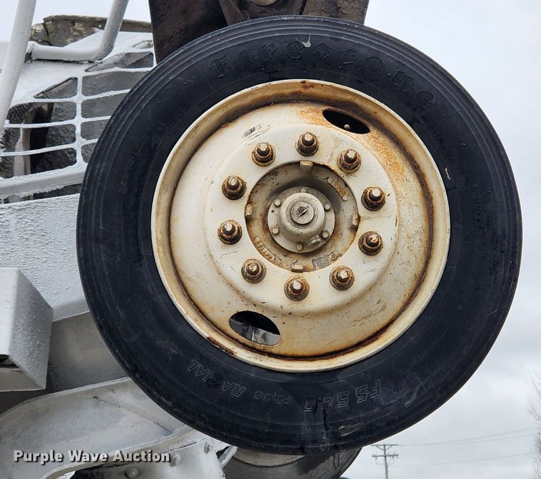 image for item JB9601 2000 Sterling L9500  ready mix truck