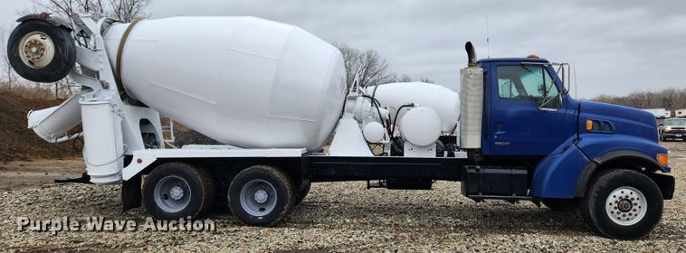 image for item JB9602 2000 Sterling L9500  ready mix truck