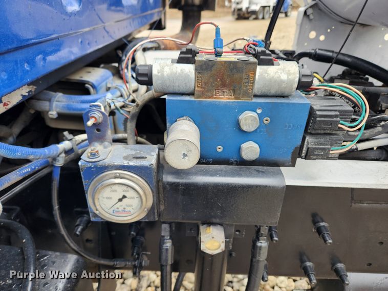 image for item JB9602 2000 Sterling L9500  ready mix truck