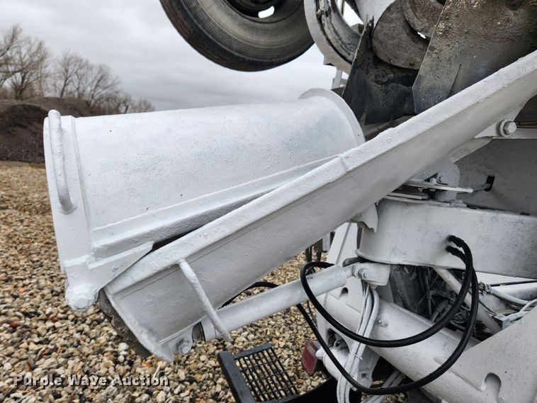 image for item JB9602 2000 Sterling L9500  ready mix truck