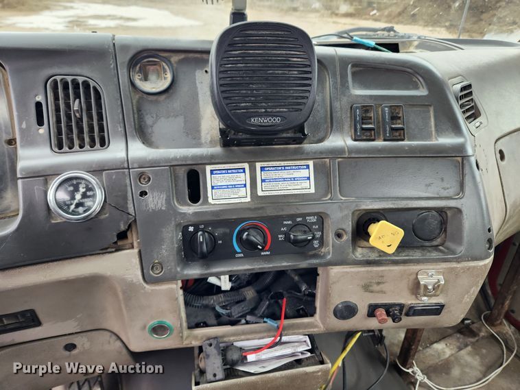 image for item JB9602 2000 Sterling L9500  ready mix truck