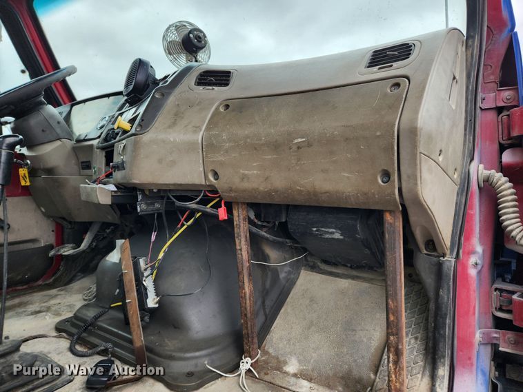 image for item JB9602 2000 Sterling L9500  ready mix truck