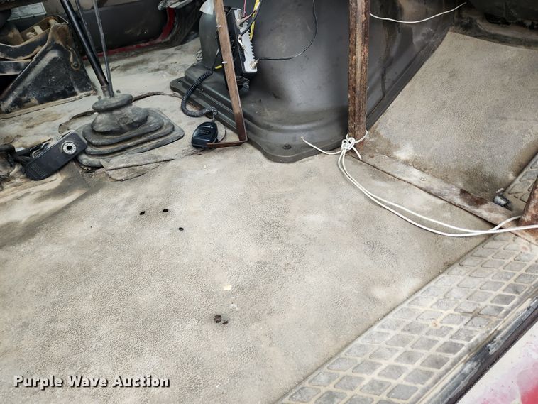 image for item JB9602 2000 Sterling L9500  ready mix truck