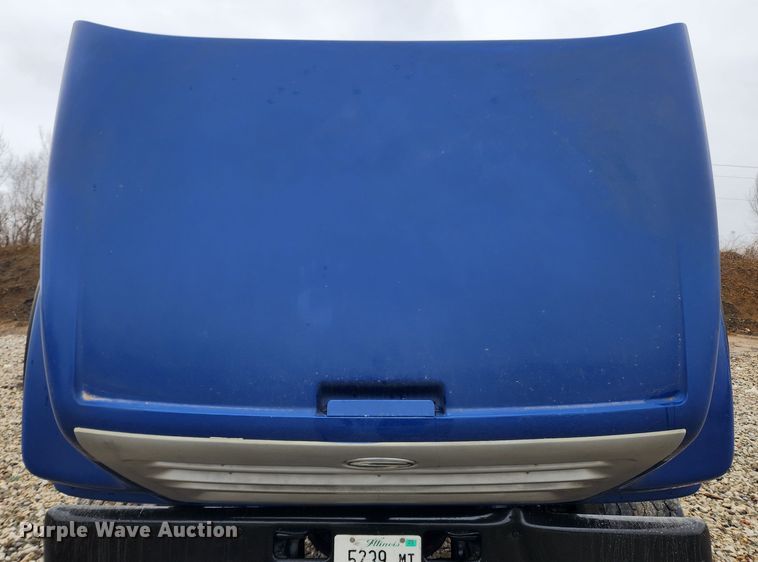 image for item JB9602 2000 Sterling L9500  ready mix truck