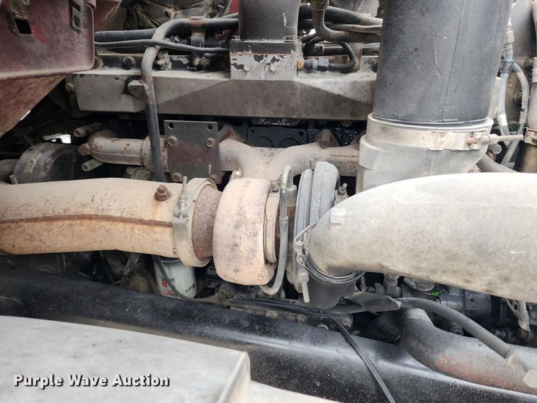 image for item JB9602 2000 Sterling L9500  ready mix truck