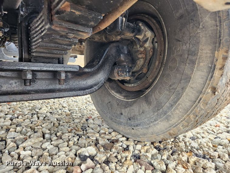 image for item JB9602 2000 Sterling L9500  ready mix truck