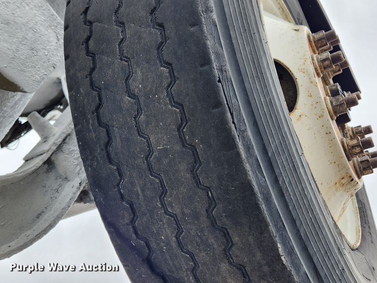 image for item JB9602 2000 Sterling L9500  ready mix truck