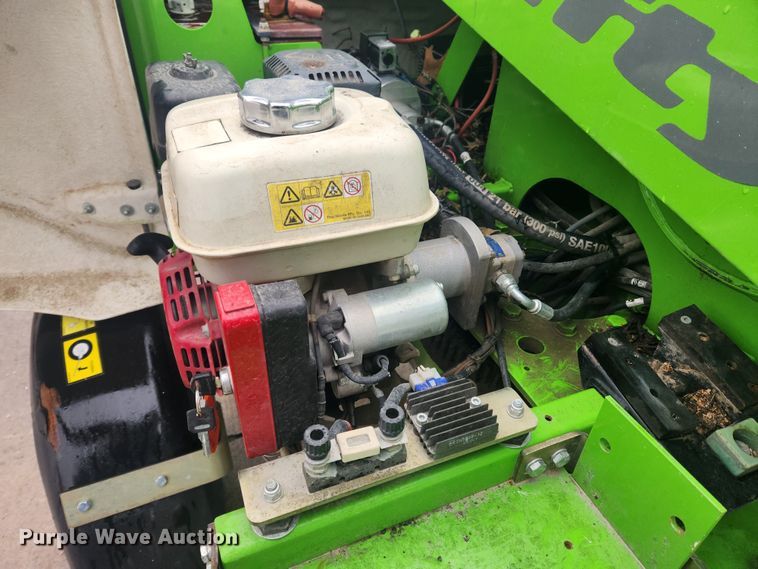 image for item JB9632 2017 Nifty TM42T  boom lift